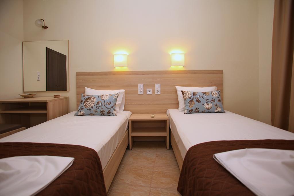 Aktaion Guest Rooms Skopelos Quarto foto